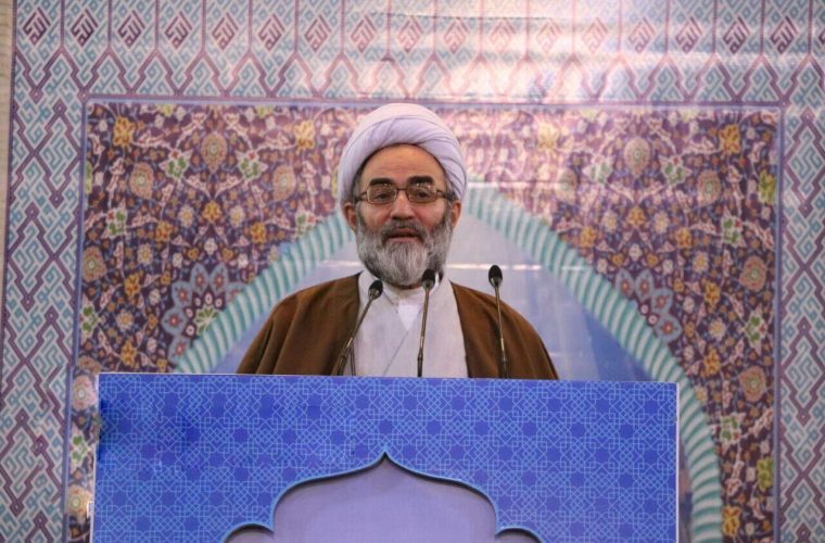 امام جمعه رشت: نظام تا امروز خون ریز و بی رحم نبوده است/مردم همه دردها را تحمل می کنند و پای انقلاب می ایستند امام جمعه رشت: نظام تا امروز خون ریز و بی رحم نبوده است/مردم همه دردها را تحمل می کنند و پای انقلاب می ایستند