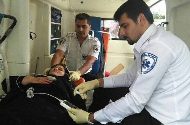 مسمومیت دانشجویان دختر دانشگاه فرهنگیان پیشوا؛ اعزام بیش از چهار آمبولانس / یکی از دانشجویان: این مسمومیت به دلیل وعده غذایی ظهر رخ داده