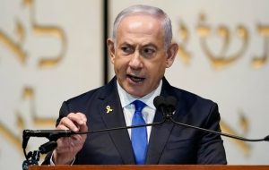 نتانیاهو: از طرح ترامپ برای پایان دادن به جنگ در نوار غزه حمایت میکنم / این طرح همه گروگانها، زنده و مرده، را بازمیگرداند و سلاح حماس را جمعآوری میکند / این طرح ترامپ شامل مدیریت نوار غزه است که حماس و تشکیلات خودگردان فلسطین در آن نقشی نخواهند داشت / اگر حماس طرح آمریکایی را رد کند، خودمان مأموریت را به پایان خواهیم رساند نتانیاهو: از طرح ترامپ برای پایان دادن به جنگ در نوار غزه حمایت میکنم / این طرح همه گروگانها، زنده و مرده، را بازمیگرداند و سلاح حماس را جمعآوری میکند / این طرح ترامپ شامل مدیریت نوار غزه است که حماس و تشکیلات خودگردان فلسطین در آن نقشی نخواهند داشت / اگر حماس طرح آمریکایی را رد کند، خودمان مأموریت را به پایان خواهیم رساند