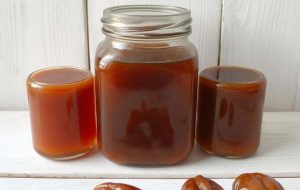 شیره خرما عموزکریا؛ طعمی اصیل، انرژی‌ای بی‌پایان