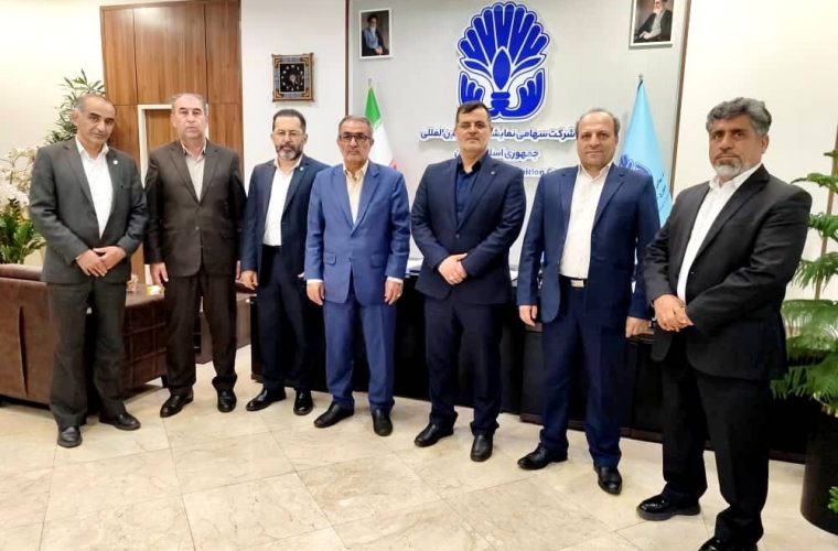 پیگیری سرمایه‌گذاری در پروژه‌های ‌نفتی و گازی در مرکز کشور