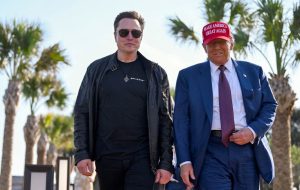 افشاگری ایلان ماسک: زمانش رسیده که بمب واقعاً بزرگی را منفجر کنم؛ در اسناد «اپستین» (سرمایه‌دار متهم به سوء استفاده جنسی از دختران نوجوان)، ترامپ هم هست / این دلیل واقعی منتشر نشدن آن اسناد است / روز خوبی داشته باشی، ترامپ!