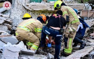 المیادین: در حمله موشکی ایران به جنوب تلآویو ۳ نفر کشته و ۳۵ تن زخمی شدند المیادین: در حمله موشکی ایران به جنوب تلآویو ۳ نفر کشته و ۳۵ تن زخمی شدند