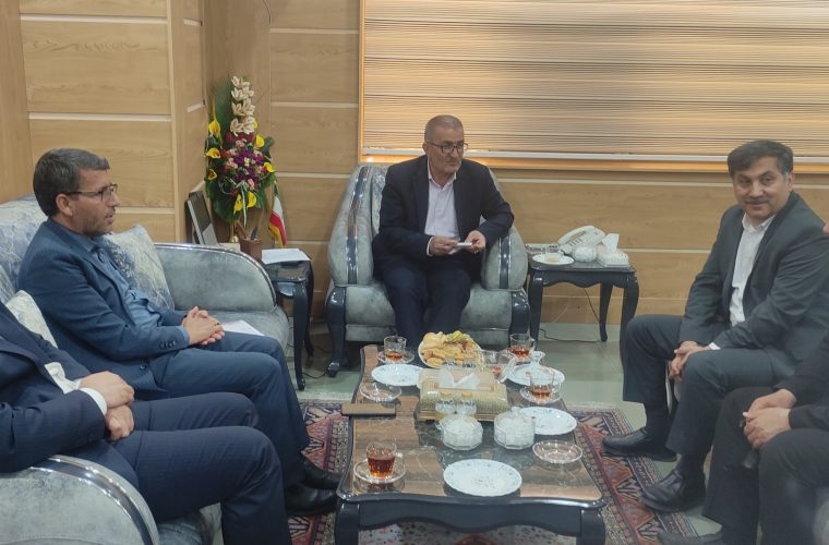 استاندار کهگیلویه و بویراحمد:مطالبات سازمان تامین اجتماعی از دستگاه های اجرایی باید به طور کامل پرداخت شود استاندار کهگیلویه و بویراحمد:مطالبات سازمان تامین اجتماعی از دستگاه های اجرایی باید به طور کامل پرداخت شود