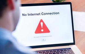 بیانیه‌ی صد استارت‌آپ اقتصاد دیجیتال کشور: خواستار پایان دادن قطعی به سیاست‌های محدودکننده‌ی اینترنت هستیم/ طولانی شدن روند رفع فیلتر، منجر به صدمات امنیتی و بی‌اعتمادی گسترده شده/ اینترنت آزاد و پرسرعت برای تمام مردم ایران، امید جوانان برای خلق آینده‌ای روشن‌تر است