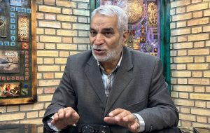 کوهکن:خیلی سادهانگارانه است اگر کسی بگوید با وجود وزارت اطلاعات و سازمان اطلاعات سپاه، نفوذ معنایی ندارد کوهکن:خیلی سادهانگارانه است اگر کسی بگوید با وجود وزارت اطلاعات و سازمان اطلاعات سپاه، نفوذ معنایی ندارد