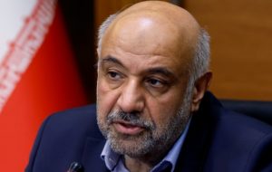 وزیر کار: سه دهک باید از گرفتن یارانه حذف شوند؛ ماه قبل حدود ۳ میلیون نفر از افرادی که در دهک دهم بودند حذف شدند / در ماه جاری هم تعدادی حذف خواهند شد