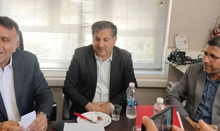 بررسی مسایل و مشکلات بازنشستگان تامین اجتماعی با حضور نماینده شهرستان های بویراحمد، دنا و مارگون بررسی مسایل و مشکلات بازنشستگان تامین اجتماعی با حضور نماینده شهرستان های بویراحمد، دنا و مارگون