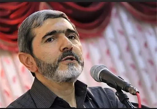 مبلغ:بخشی از توان دستگاههای امنیتی متوجه منتقدان است تا نفوذیها/برخورد دستگاههای امنیتی با روزنامهنگاران، انحراف از پیدا کردن مسیر نفوذ است/مشاور احمدی نژاد جاسوس بود؟ مبلغ:بخشی از توان دستگاههای امنیتی متوجه منتقدان است تا نفوذیها/برخورد دستگاههای امنیتی با روزنامهنگاران، انحراف از پیدا کردن مسیر نفوذ است/مشاور احمدی نژاد جاسوس بود؟