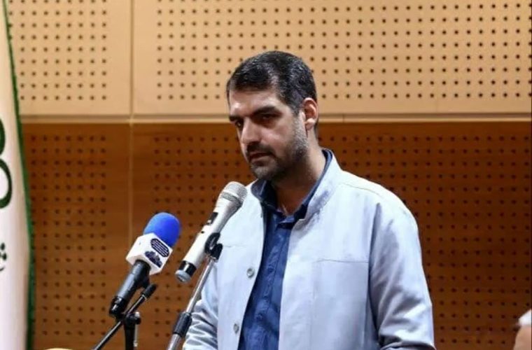 منان رئیسی، نماینده مجلس: سناریو بدبینانه آن است که ترامپ با اشغال جزیره خارک، مسیر فروش نفت ایران را ببندد؛ این یکی از گزینه‌های محتمل برای حمله آمریکا است