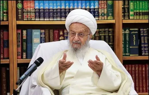 آیت الله مکارم شیرازی: معنویت بر کشور غالب شده است/ برای رفع مشکل همه جوانان جدا دعا می‌کنم