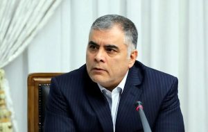 وزیر نفت: اکنون نمی‌شود قیمت‌هایی را برای سوخت مطرح کرد؛ زیرا شرایط اقتصادی و اجتماعی جوابگو نیست و البته مشکل را هم حل نمی‌کند / برای اتصال کارت‌های سوخت و بانکی آماده‌ایم