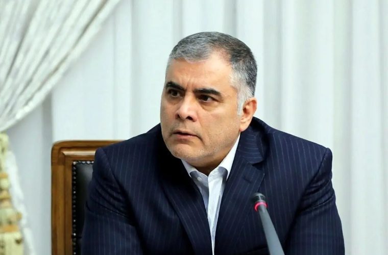 وزیر نفت: اکنون نمیشود قیمتهایی را برای سوخت مطرح کرد؛ زیرا شرایط اقتصادی و اجتماعی جوابگو نیست و البته مشکل را هم حل نمیکند / برای اتصال کارتهای سوخت و بانکی آمادهایم وزیر نفت: اکنون نمیشود قیمتهایی را برای سوخت مطرح کرد؛ زیرا شرایط اقتصادی و اجتماعی جوابگو نیست و البته مشکل را هم حل نمیکند / برای اتصال کارتهای سوخت و بانکی آمادهایم