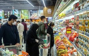 سفره ایرانی ۴۰ واحد درصد بیشتر از تورم گران شد؛ کدام خوراکی‌ها رکورد زدند؟