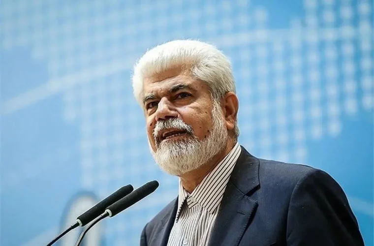 بیماران در بیمارستان‌های دولتی برای تهیه ملحفه و پتو هم با مشکل مواجه‌اند/ هزینه شیرخشک به یک‌میلیون و ۷۰۰ هزار تومان رسید!